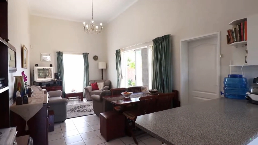 3 Bedroom Property for Sale in Uitzicht Western Cape